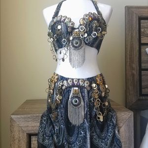 Belly Dancer Gypsy Hand Beades Costume